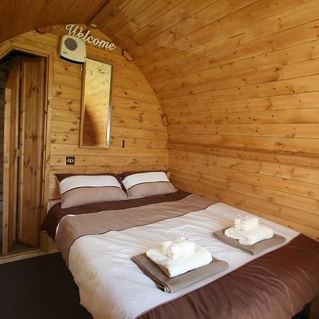 Suitehuts @ Silverstone Kültér fotó