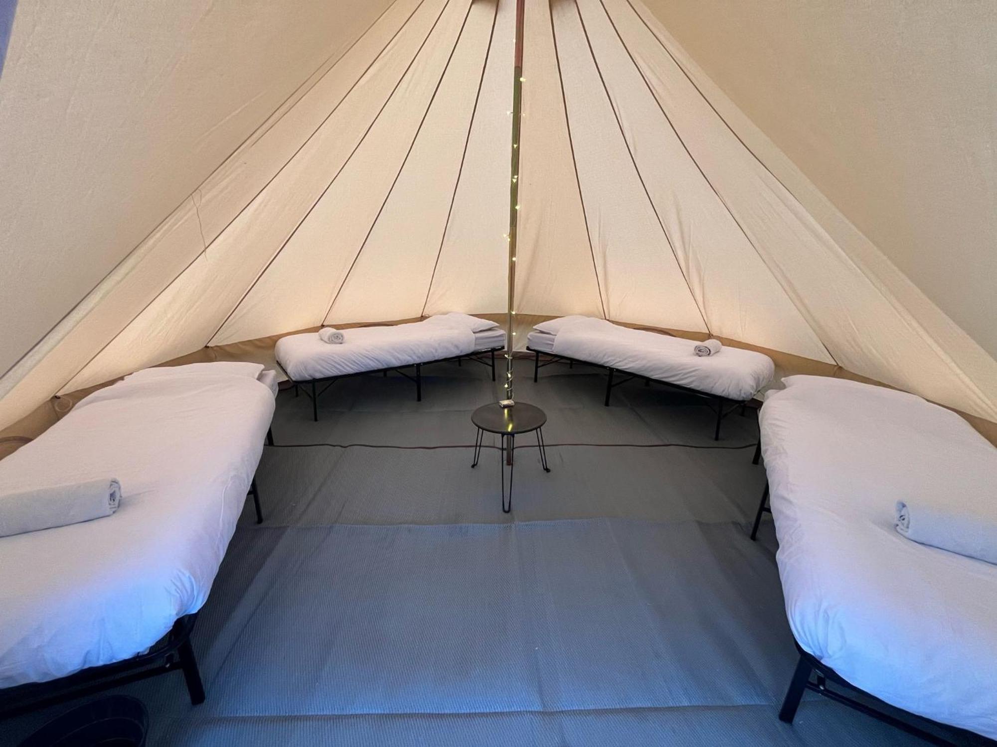 Suitehuts @ Silverstone Kültér fotó