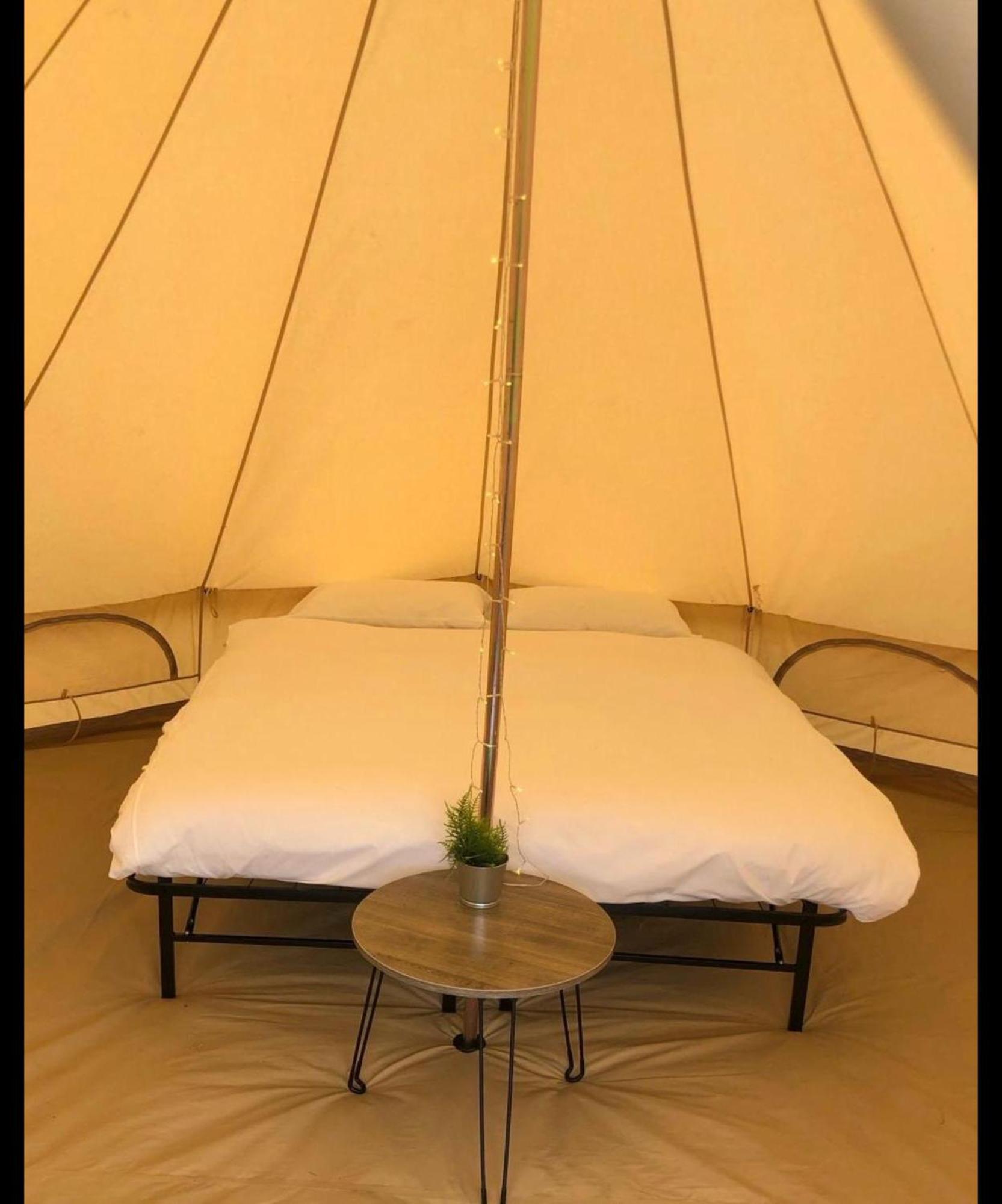 Suitehuts @ Silverstone Kültér fotó